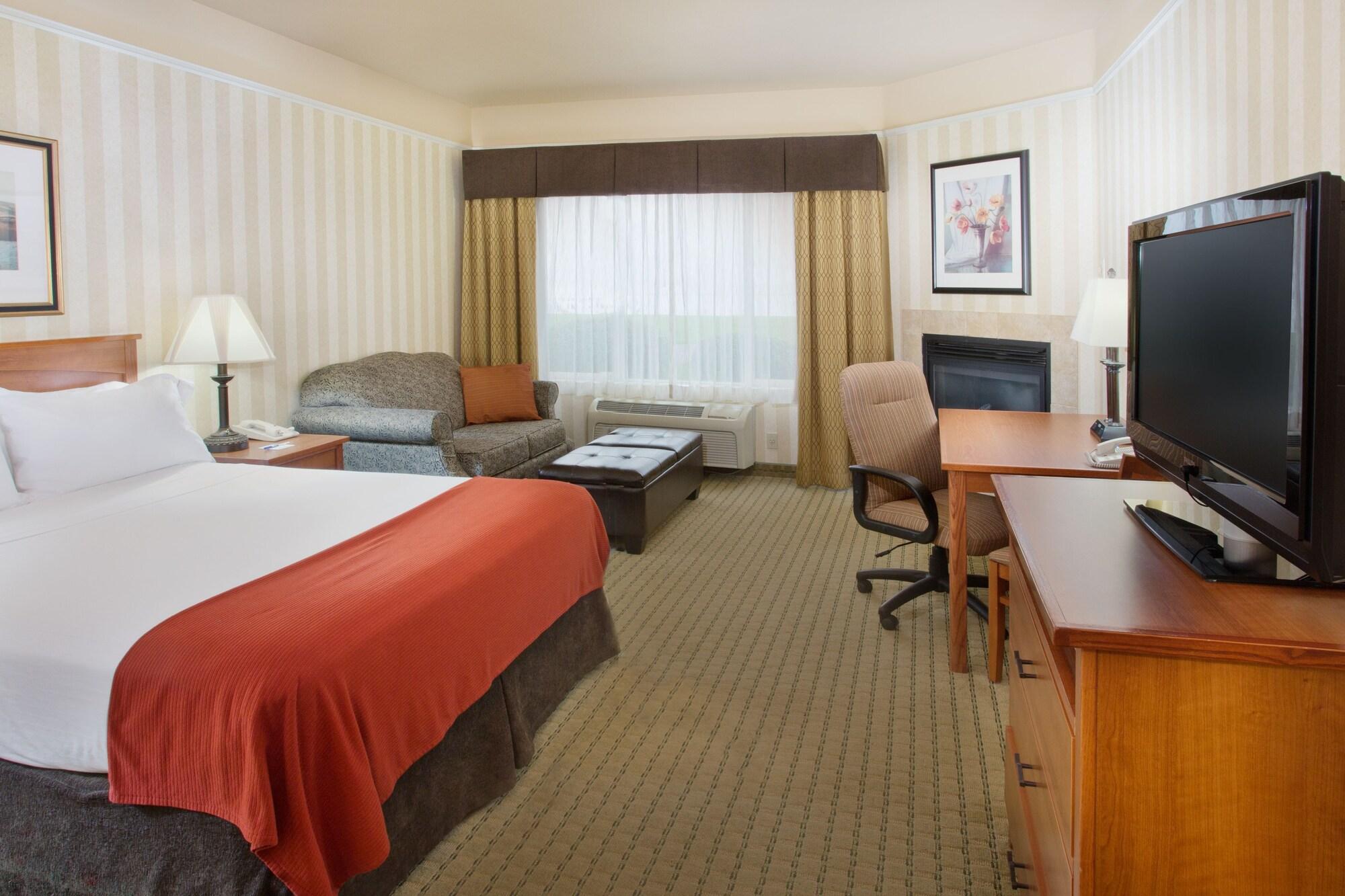 Express & By Ihg Hotel 2*