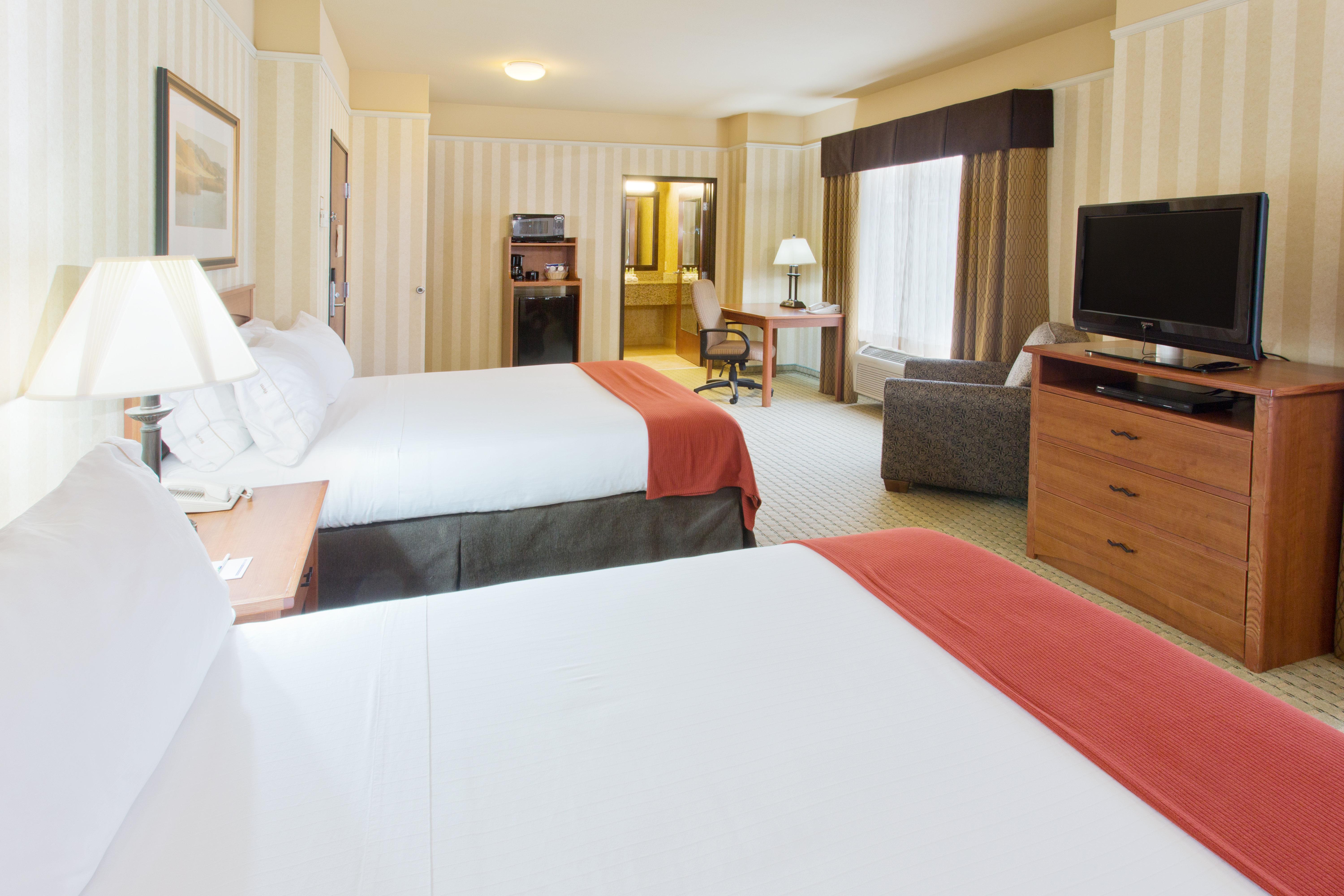 Hotel Express & By Ihg Astoria