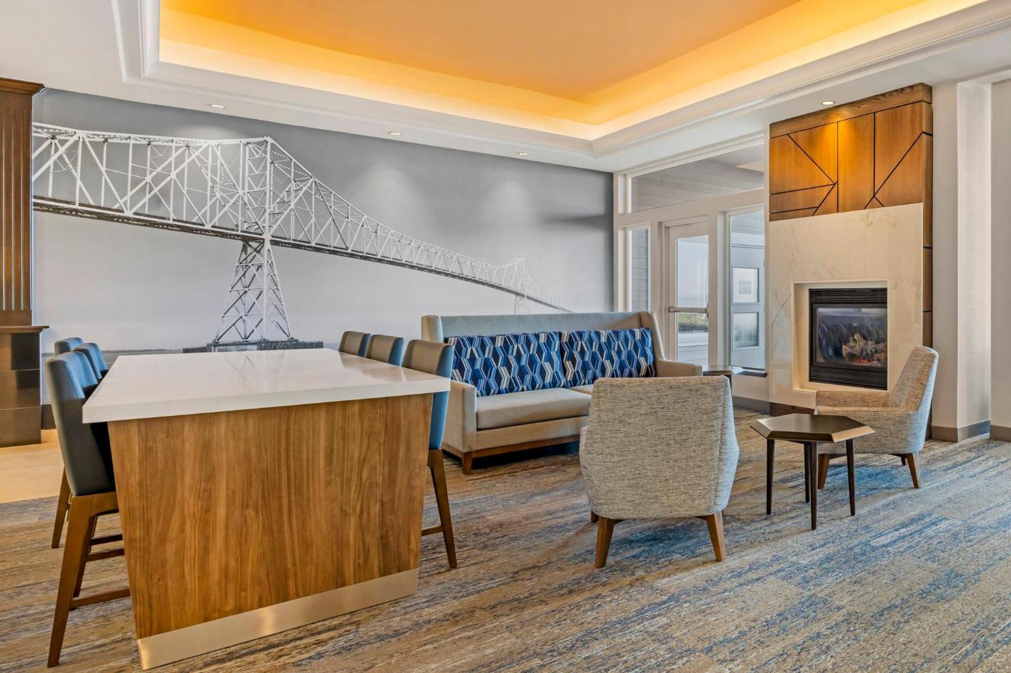 Express & By Ihg Astoria